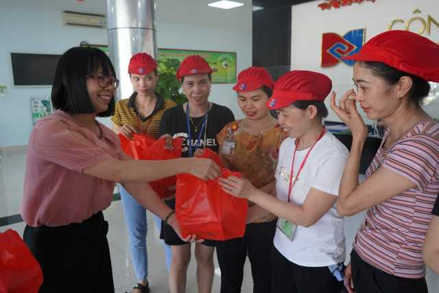 Nestlé Việt Nam cùng các đối tác chung tay hỗ trợ người lao động có hoàn cảnh khó khăn