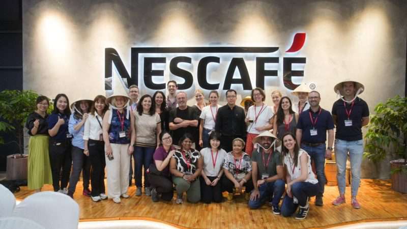 Báo chí quốc tế tham quan vườn cà phê canh tác theo mô hình bền vững NESCAFÉ Plan