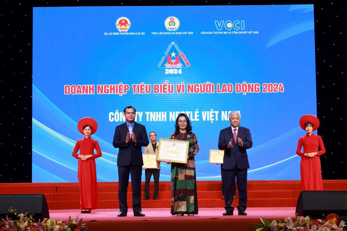Nestlé Việt Nam được vinh danh “Doanh nghiệp vì người lao động” năm thứ 5 liên tiếp