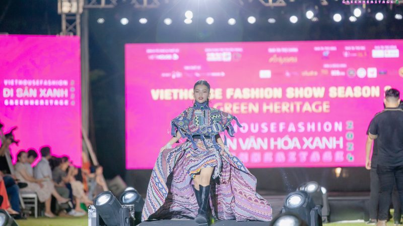 Vedette Nguyễn Phương Nhã Hân mang núi non và bầu trời Tây Bắc hùng vĩ đến Viethouse Fashion Show Green Heritage 2024