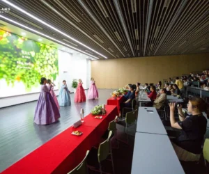 38 trường THCS và THPT tại TP. HCM triển khai chương trình giảng dạy tiếng Hàn