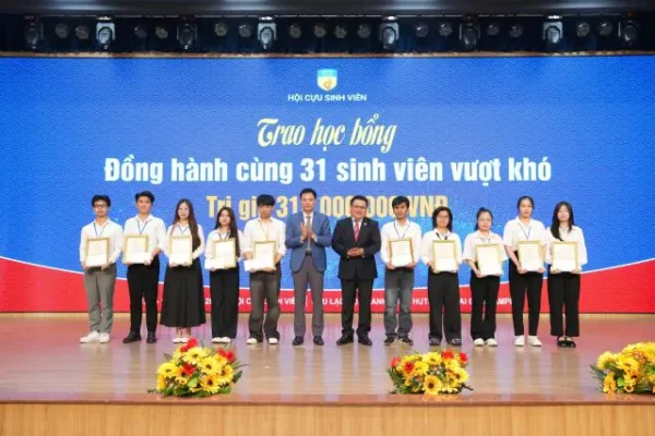 Ấn tượng câu chuyện truyền cảm hứng của cựu sinh viên Hutech