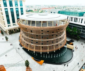 TRƯỜNG ĐẠI HỌC VĂN LANG VÀ ĐẠI HỌC QUỐC GIA SINGAPORE (NUS) KÝ KẾT HỢP TÁC