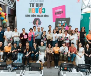 “Tư duy ngược – Hành trình khách hàng” – Một cẩm nang nghề lý thú cho người yêu ngành dịch vụ, chăm sóc khách hàng