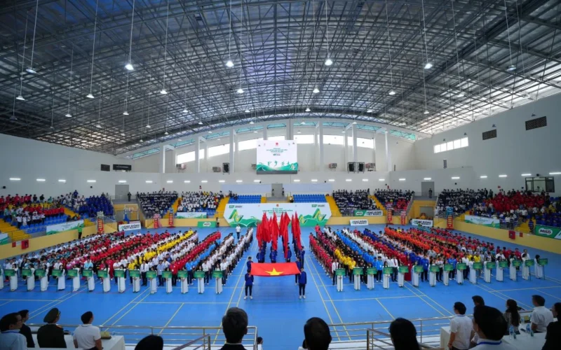 Giải Thể thao học sinh phổ thông toàn quốc 2026 chính thức khai mạc tại Lâm Đồng, quy tụ 30 đoàn đại diện các tỉnh, thành trên cả nước
